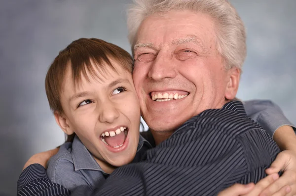 Joy boy and his grandfather — Stock Photo, Image