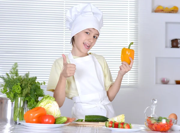 Lindo chico preparación — Foto de Stock