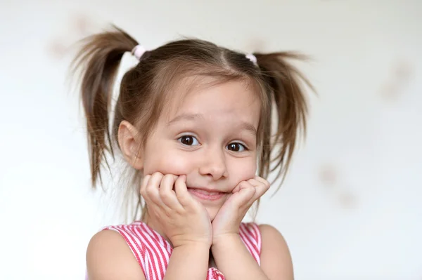 Girl showing grimace — Stock Photo, Image