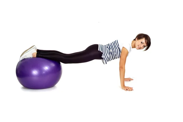 Glad tjej på gymmet — Stockfoto