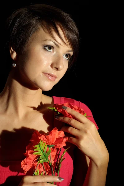 Chica encantadora en vestido de coral —  Fotos de Stock