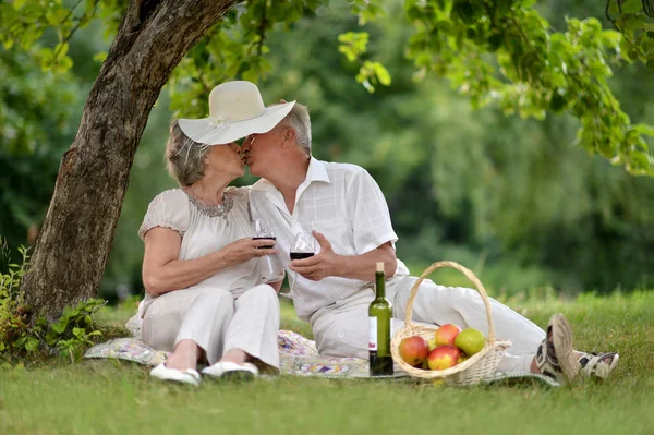 Heureux couple aîné — Photo