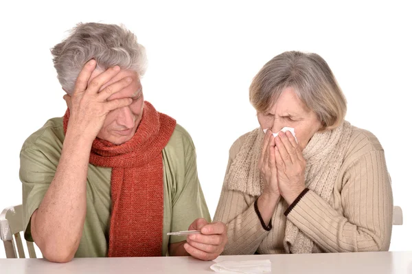 Pareja anciana enferma de gripe — Foto de Stock