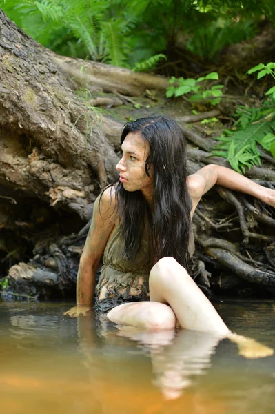 Retrato de uma jovem — Fotografia de Stock