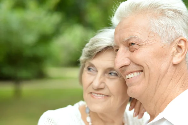 Altes verliebtes Paar — Stockfoto