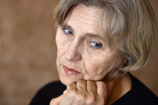 Portrait of an older woman — Stock Photo, Image