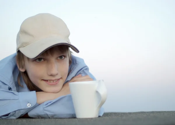 Funny boy went to rest on the nature — Stock Photo, Image