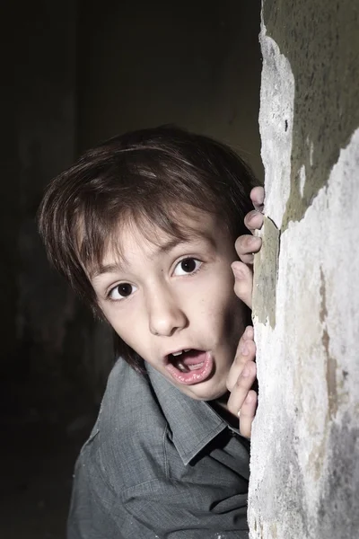 Caucasian teenager frustrated sitting in a deserted place — Stock Photo, Image