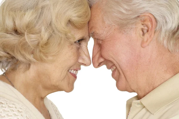Щаслива стара пара на білому — стокове фото