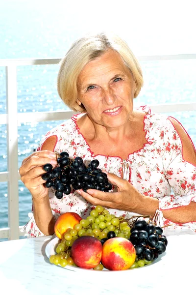 Gran mujer adulta — Foto de Stock