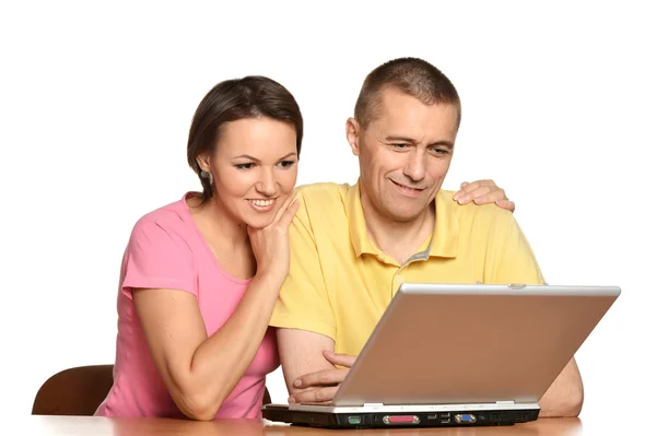 Paar op de computer — Stockfoto