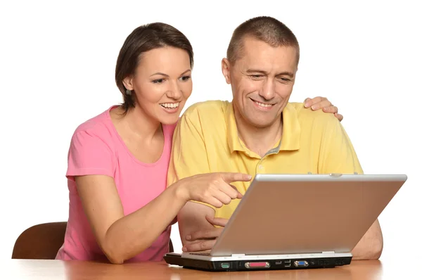 Paar op de computer — Stockfoto