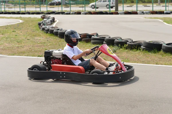 Teenage boy in go-kart — Stock Photo, Image
