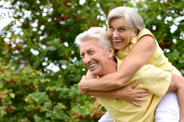 Mature couple on nature — Stock Photo, Image