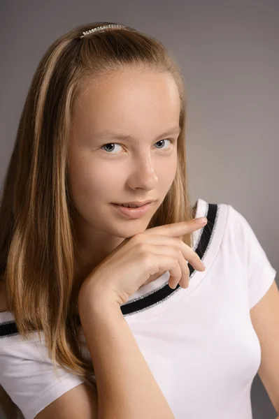 Cute young girl — Stock Photo, Image