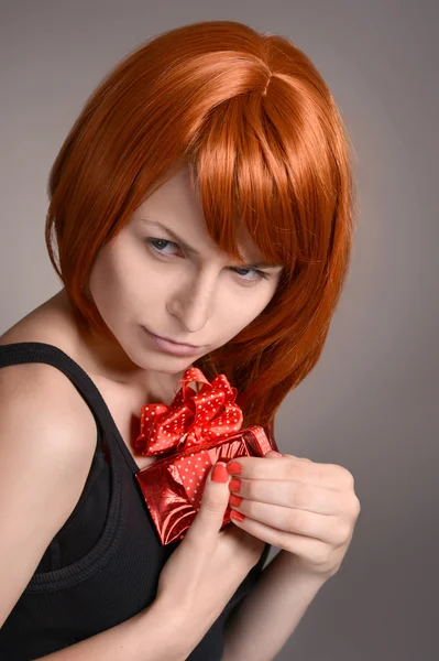 Meisje met rood haar — Stockfoto