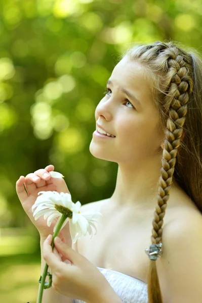 Cute young girl — Stock Photo, Image