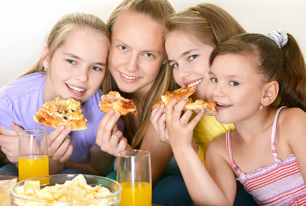 Girls watching television — Stock Photo, Image