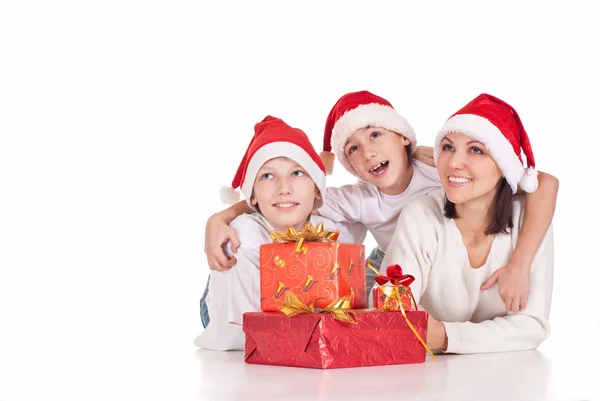 Санта семья с подарками — стоковое фото
