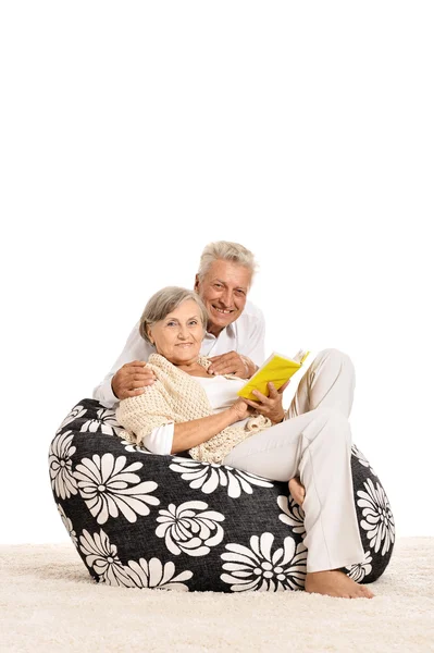Seniorenpaar zu Hause — Stockfoto