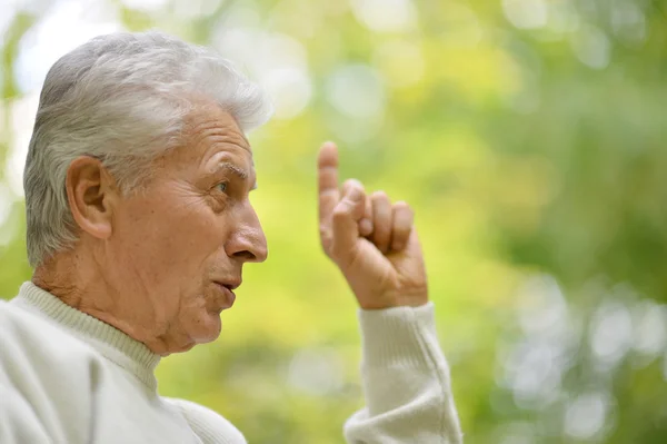 Smart senior man — Stock Photo, Image