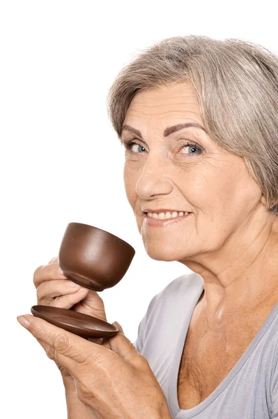 Старша жінка з чашкою — стокове фото