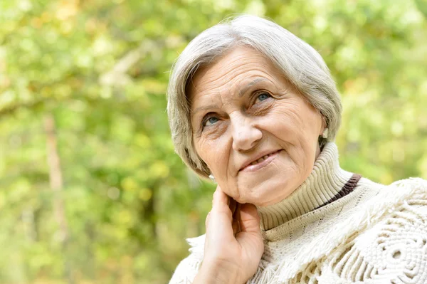 Senior woman on nature — Stock Photo, Image