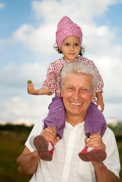 Weekend with granddaughter — Stock Photo, Image