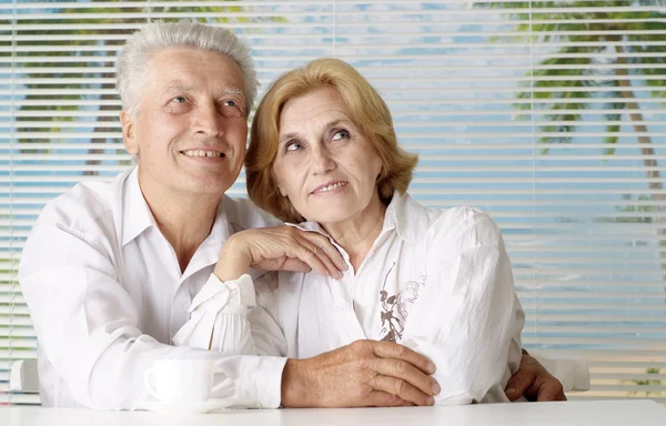 Beautiful old people at the resort — Stock Photo, Image
