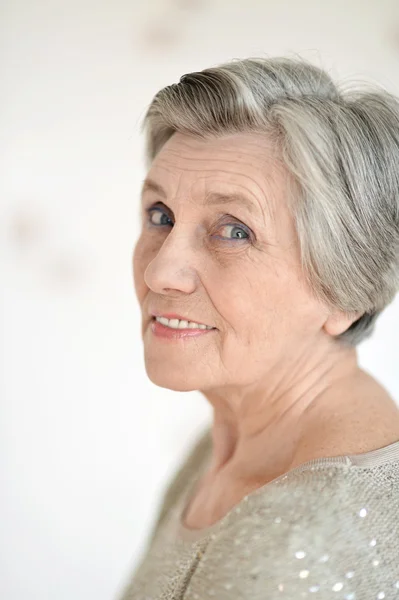 Portrait of a senior woman — Stock Photo, Image