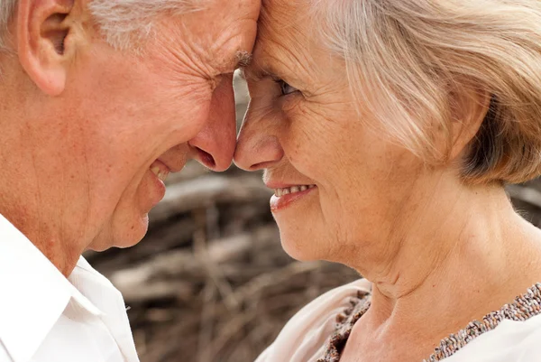 Beauteous couple spent weekends together — Stock Photo, Image