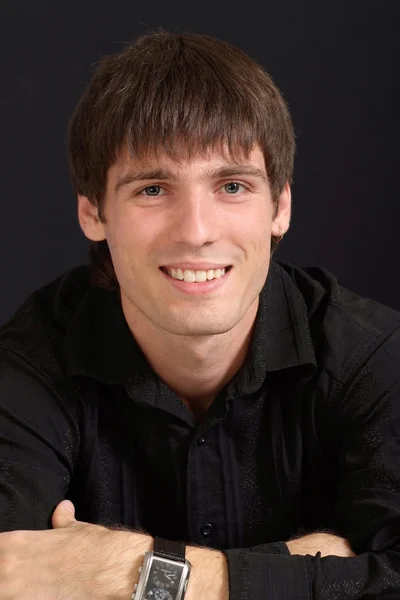 Portrait of an attractive guy — Stock Photo, Image