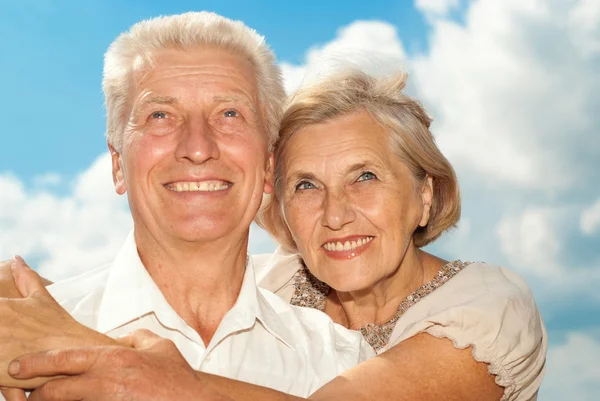 Good-looking elderly couple went for a walk — Stock Photo, Image