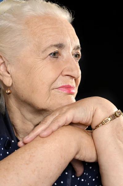 Dalgın yaşlı kadın — Stok fotoğraf