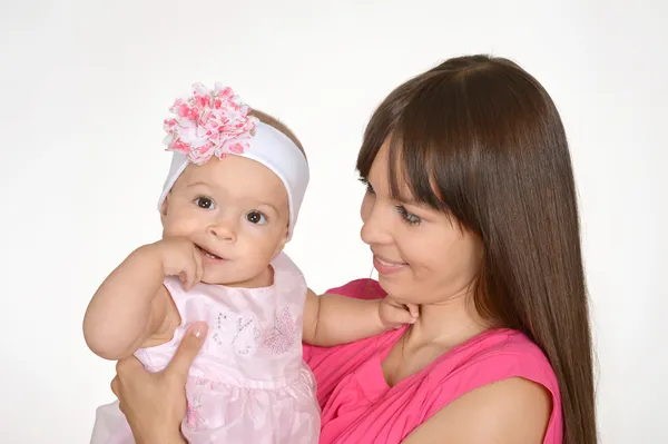 Mutter mit ihrer kleinen Tochter — Stockfoto