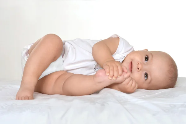 Glada lilla bebis — Stockfoto