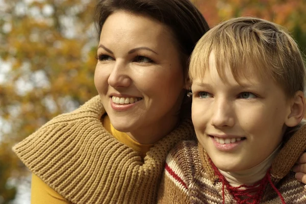 Mother and her child — Stock Photo, Image