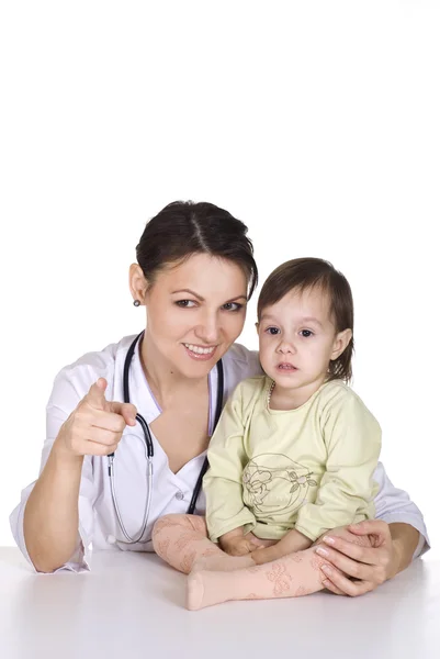 Médico con niña — Foto de Stock