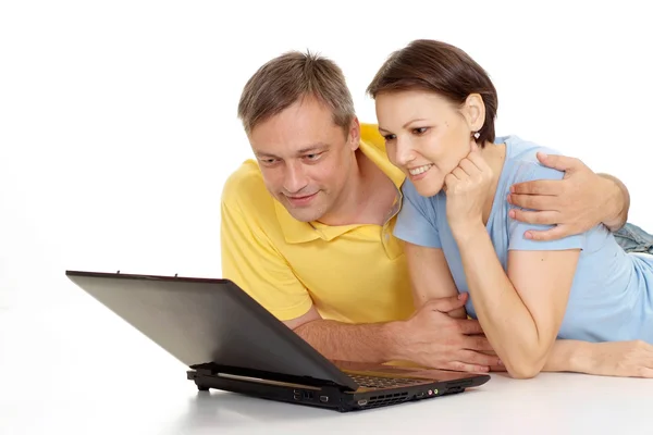 Beauteous people in bright T-shirts — Stock Photo, Image