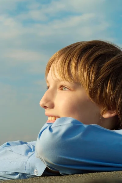 Lovely boy enjoying nature — Stock Photo, Image