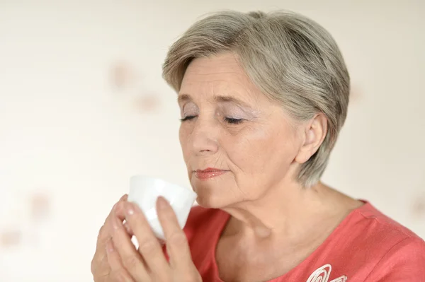 Attractive elderly woman — Stock Photo, Image