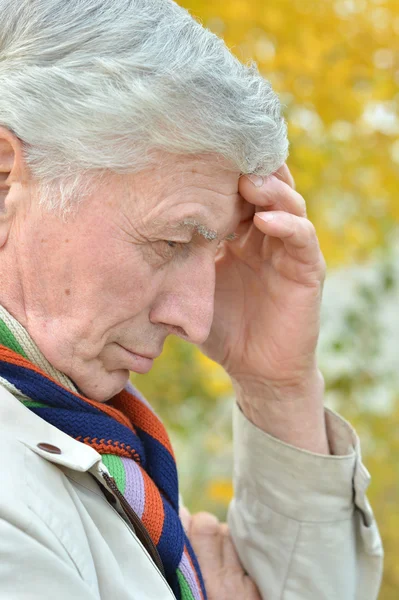 Thinking senior man — Stock Photo, Image