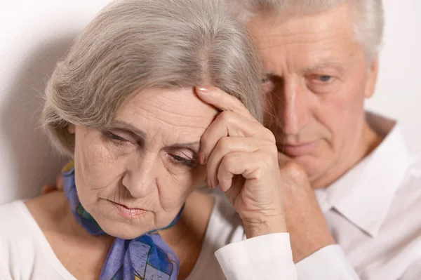 Retrato de una pareja de ancianos — Foto de Stock