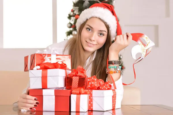 Menina comemorando Ano Novo — Fotografia de Stock