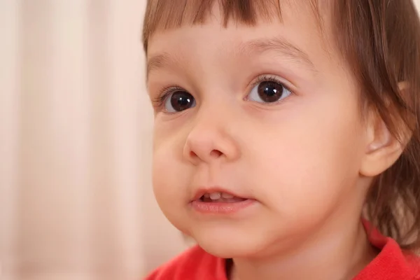 Weinig meisje portret — Stockfoto