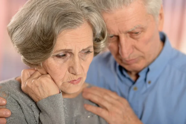 Trauriges älteres Ehepaar — Stockfoto