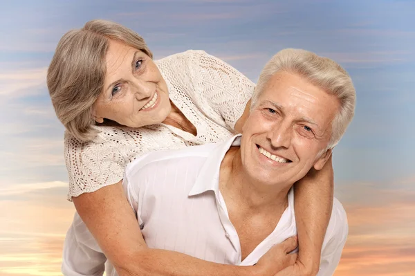 Gelukkig senior paar — Stockfoto