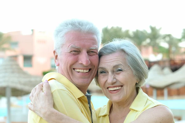 Senior couple at hotel resort — Stock Photo, Image