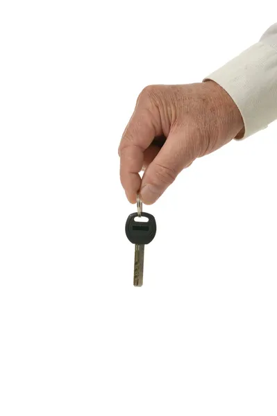 Männliche Hand mit Autoschlüssel — Stockfoto
