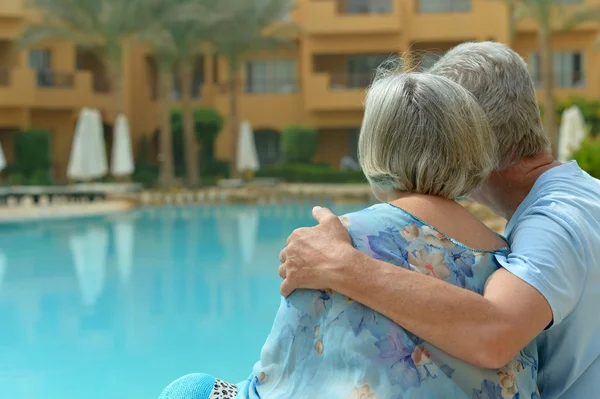 Senior couple at the resort — Stock Photo, Image